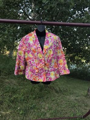 Nine West Pink Floral Blazer