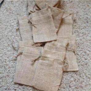 16 burlap bags favors