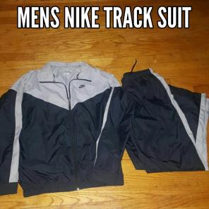 Nike mens jogging suit jacket pants Med