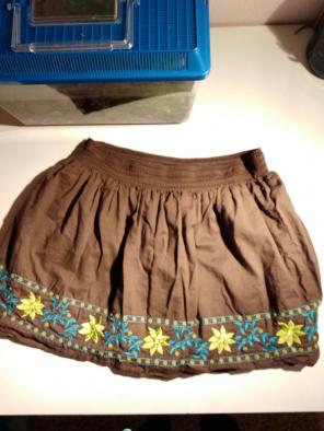 Brown embroidered skirt