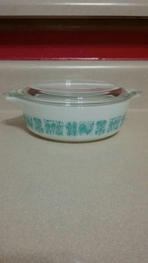 Pyrex #471 Butterprint casserole w/lid