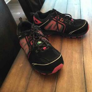 Steel toe shoes