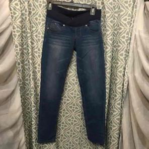 YMI Wanna Berta Butt? Jeans