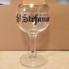 Box of six St. Stefanus glasses