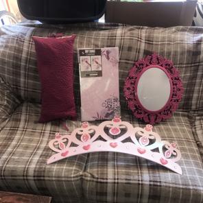 Childrens Princess Bedroom Decor Items