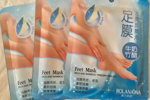 Milk&bamboo Vinegar Peeling Foot Mask 3