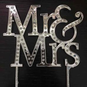 Mr and Mrs cake topper