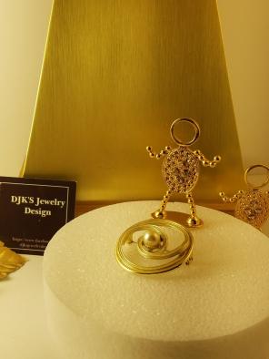 Vintage Brooch