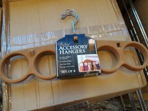4 scarf hanger put on your scarf