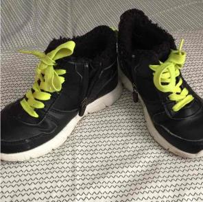 H&M boy shoes
