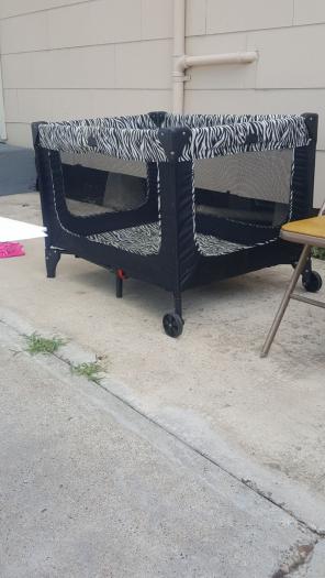 Zebra Play Yard