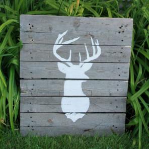 Deer Silhouette Pallet board sign