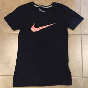 Black Nike tee