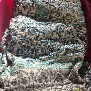 Queen Sized Quilt Set