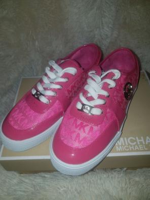 Michael Kors sneakers size 3