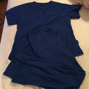 Peaches blue scrubs set
