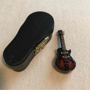 Tiny Guitar Model & Tiny Guitar Case