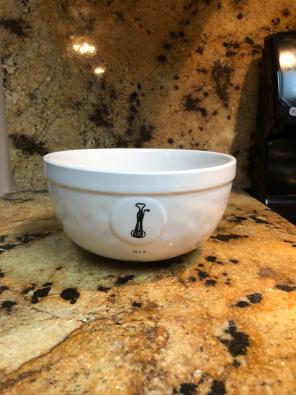rae dunn mixing bowls