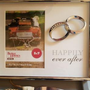 5x7 frame and cake cutter and spatula