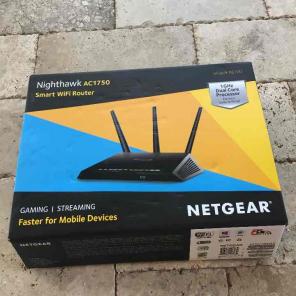 Netgear Nighthawk AC1750 WiFi Router