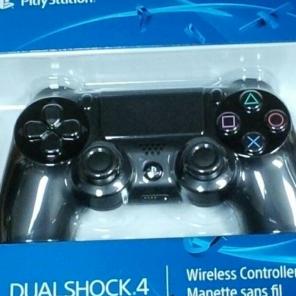 PS4 Dualshock Controller (Black)