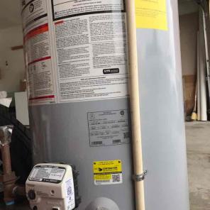 40 gallon water heater, almost new