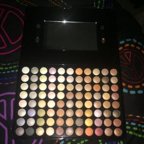 BH Cosmetics 88 Neutral Eyeshadow Palete