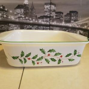 LENOX SMALL SQUARE BAKER OVEN SAFE NEW!