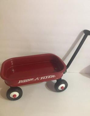 Mini Radio Flyer