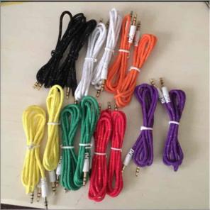 1 audio aux cord