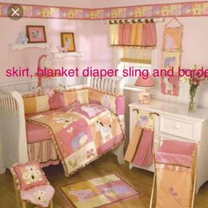 Crib set