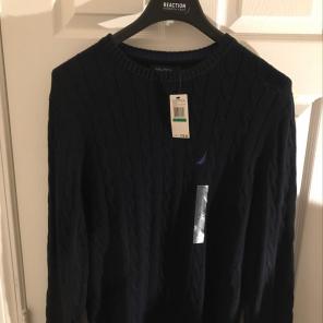 Nautica Large Black Man Sweater