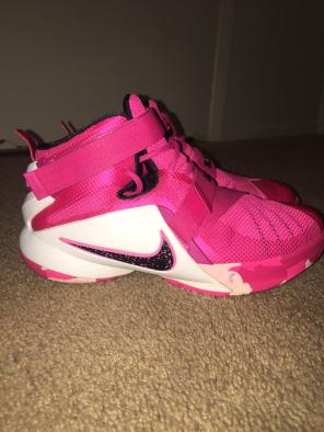LEBRON SOLDIER IX