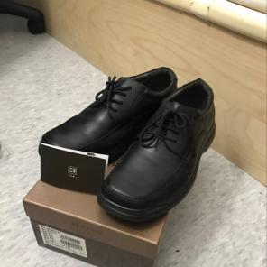 Brand New Men Size 9 Shoes