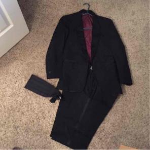 VINTAGE Blk Tuxedo Suit Set,Sz 30/32 Reg