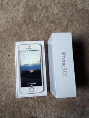 IPhone 5s gold