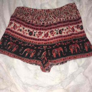 Elephant shorts