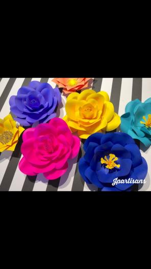 Frida Kahlo fiesta special paper flower