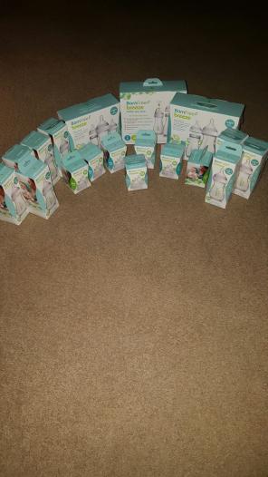 Huge brand new and sealed bottle lot !