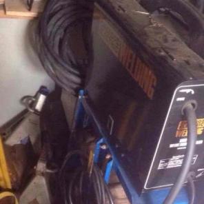 Welding machine
