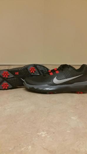 Men's Golf Shoes, Size 8.5