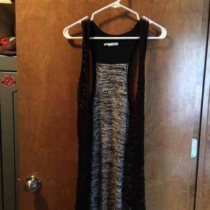 Shrug black and white knitted