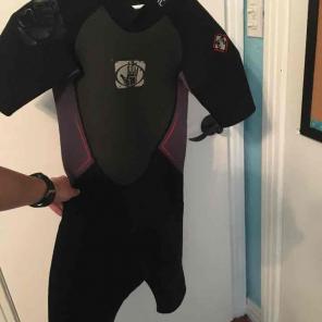 Wet suit