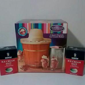 New Nostalgia Ice Cream Maker Ice Salt +