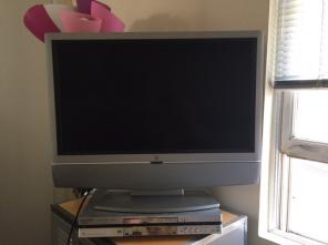 27" Westinghouse TV