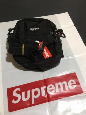 Supreme Shoulder Bag Black Backpack