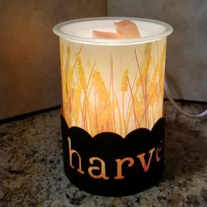 NIB Harvest Warmer & Scents Free Ship