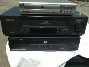 2DVD players and VHS player