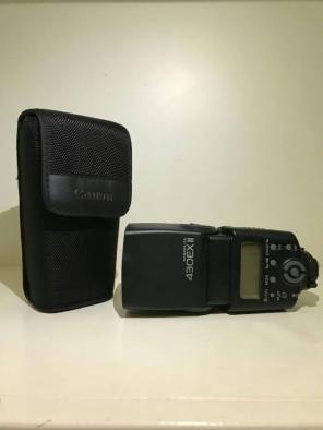 Canon Speedlite 430EX II