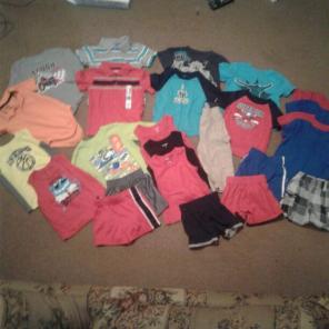 Boys 12mt 25 pc lot ( all granimals )